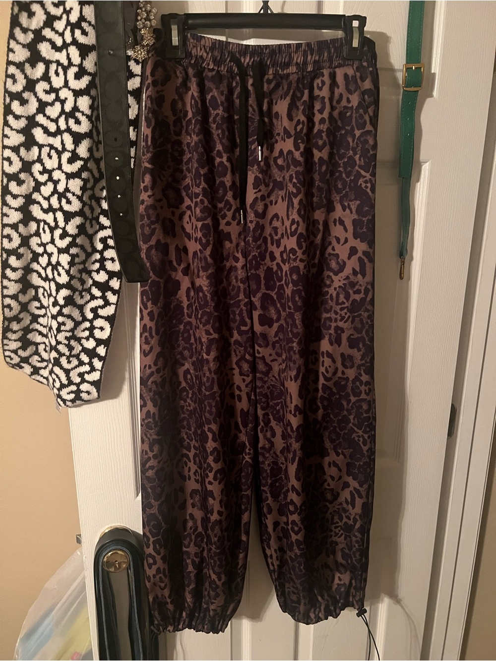 Leopard Print Elastic-Waist Wide Leg Pants - Brown/Black